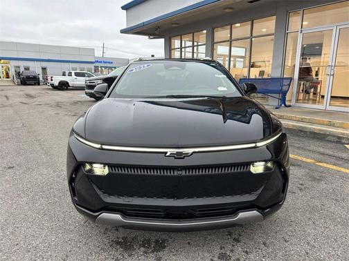 2025 Chevrolet Equinox EV LT 2