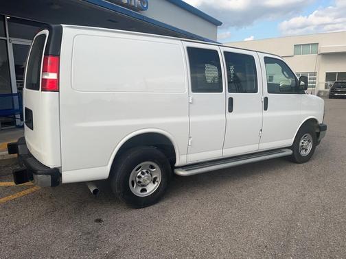 2024 Chevrolet Express 2500 Work Van