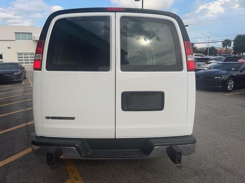 2024 Chevrolet Express 2500 Work Van