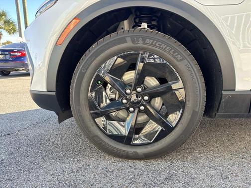 2026 Chevrolet Equinox EV LT 1