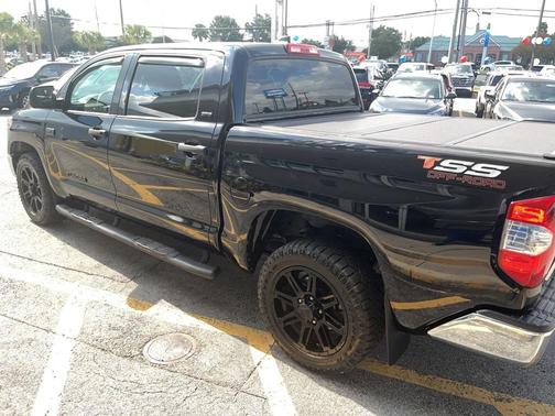 2020 Toyota Tundra SR5