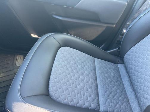 Bright Blue Metallic 2022 Chevrolet Colorado Z71