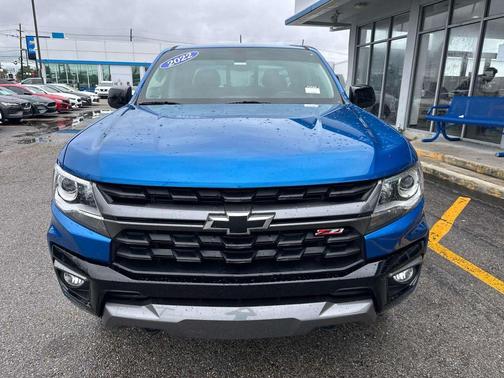 Bright Blue Metallic 2022 Chevrolet Colorado Z71