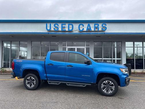 Bright Blue Metallic 2022 Chevrolet Colorado Z71