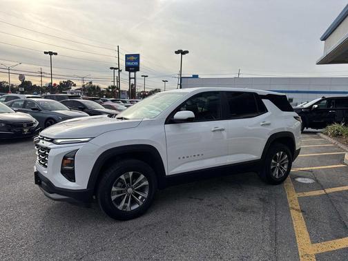 2025 Chevrolet Equinox LT