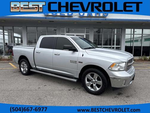 2015 RAM 1500 SLT