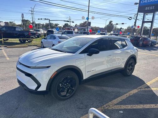 2026 Chevrolet Equinox EV LT 1