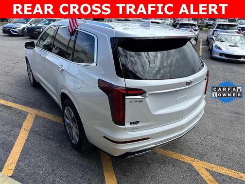2023 Cadillac XT6 Premium Luxury AWD