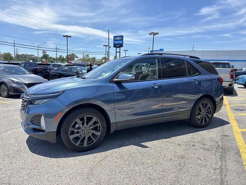 Lakeshore Blue 2024 Chevrolet Equinox RS