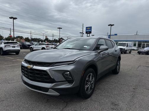 Sterling Gray Metallic 2023 Chevrolet Blazer 2LT