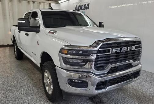 Bright White Clearcoat 2025 RAM 2500 Big Horn