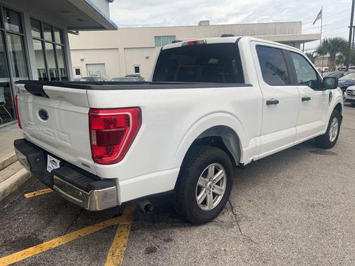 Oxford White 2023 Ford F-150 XLT