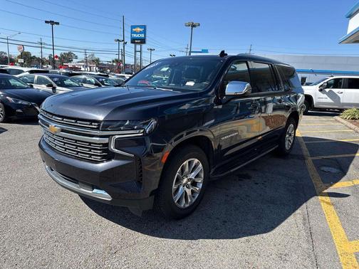 2023 Chevrolet Suburban Premier