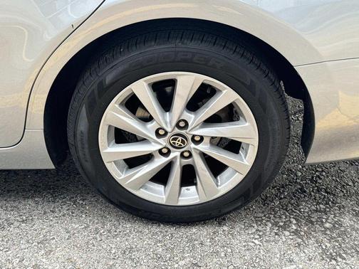 Celestial Silver Metallic 2022 Toyota Camry LE