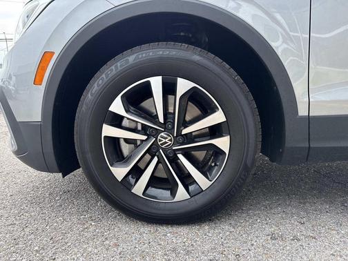 2024 Volkswagen Tiguan 2.0T S