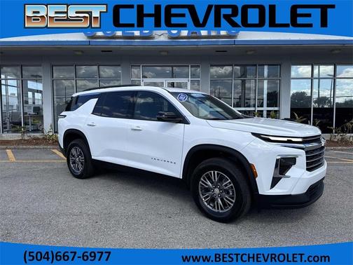 2025 Chevrolet Traverse LT