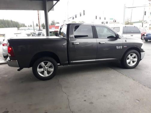 2014 RAM 1500 SLT