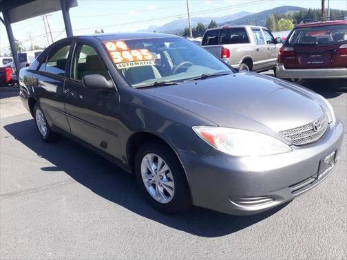 2004 Toyota Camry LE V6
