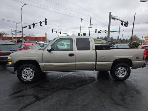 2002 Chevrolet Silverado 1500 LS Extended Cab