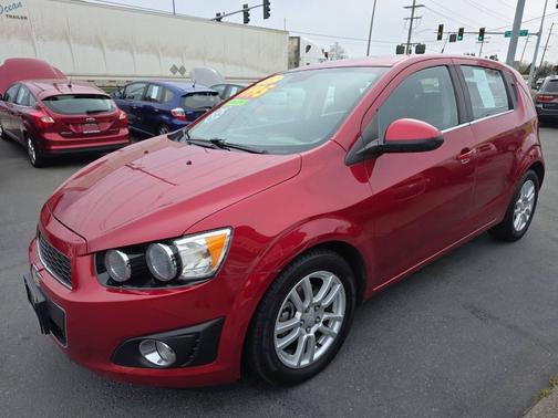 2012 Chevrolet Sonic 2LT