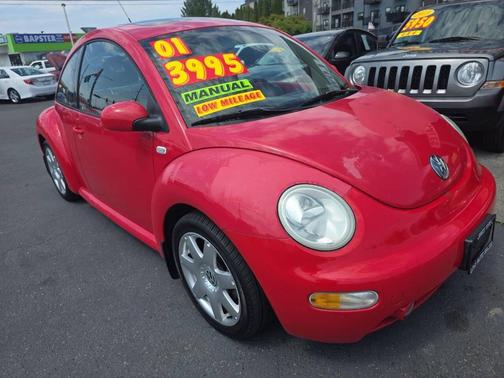 Red 2001 Volkswagen New Beetle GLX