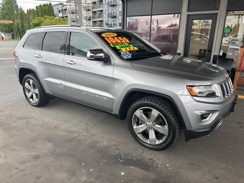 Silver 2014 Jeep Grand Cherokee Limited
