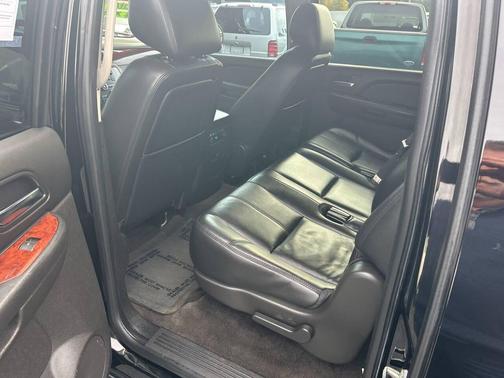 2014 Chevrolet Suburban 1500 LT