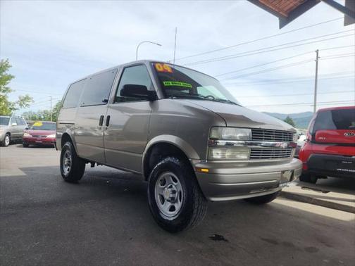 2004 Chevrolet Astro Base
