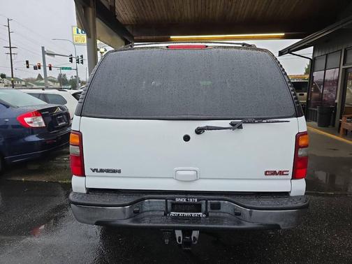 2003 GMC Yukon SLT