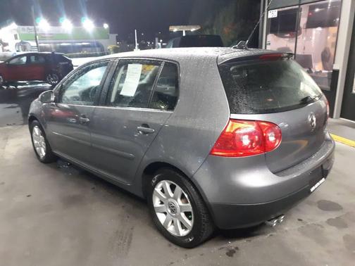 2008 Volkswagen Rabbit Base