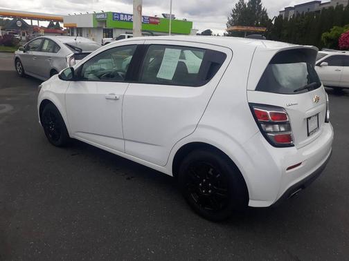 2017 Chevrolet Sonic LT