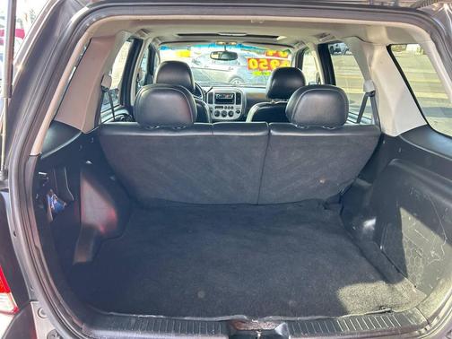 2004 Ford Escape Limited