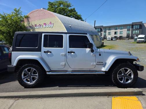 Silver 2012 Jeep Wrangler Unlimited Sport