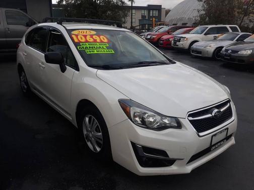 2015 Subaru Impreza 2.0i