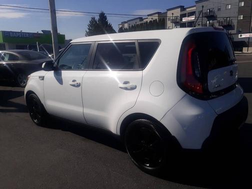 2014 Kia Soul Base