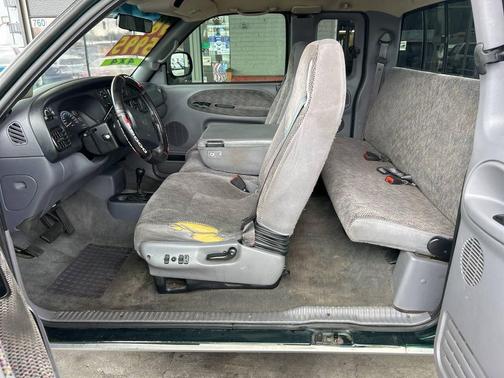 1998 Dodge Ram 1500 Laramie Quad Cab