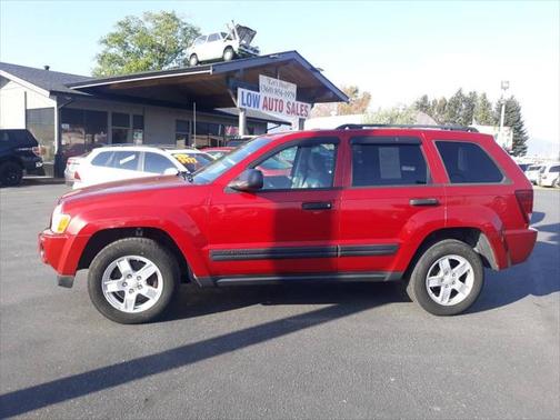 2005 Jeep Grand Cherokee Laredo
