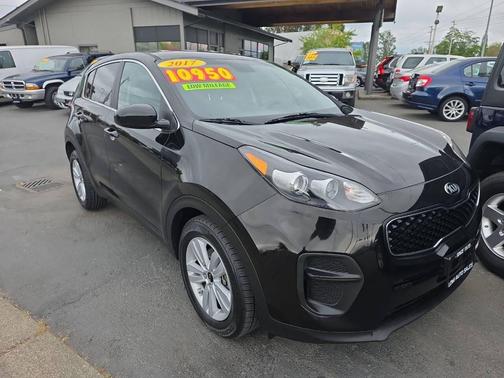 Black 2017 Kia Sportage LX