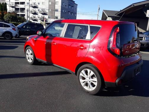 2015 Kia Soul +