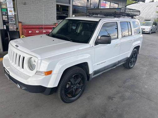White 2011 Jeep Patriot Latitude X