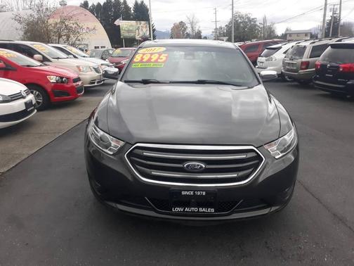 2017 Ford Taurus Limited AWD 4dr Sedan