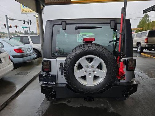 Gray 2018 Jeep Wrangler JK Sport