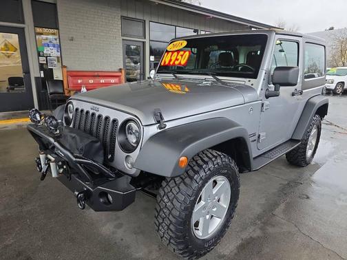 Gray 2018 Jeep Wrangler JK Sport