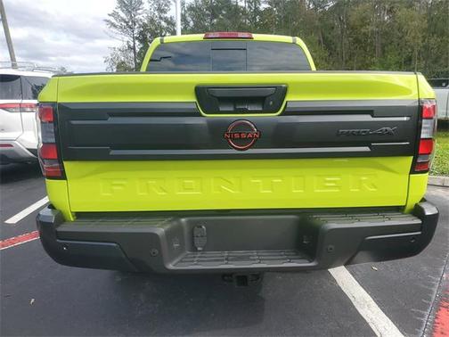 2026 Nissan Frontier PRO-4X