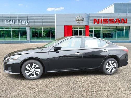 2025 Nissan Altima S FWD