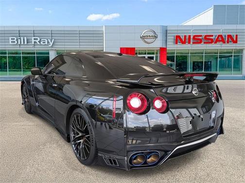2020 Nissan GT-R Premium Dual-clutch 6-Speed Transmission