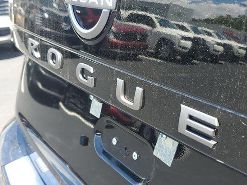 Super Black 2026 Nissan Rogue SV