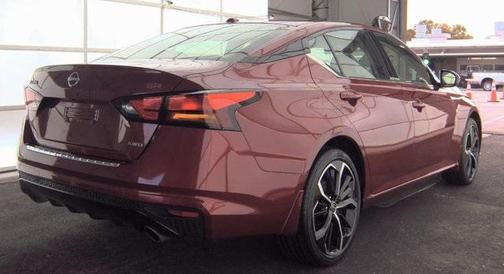 2023 Nissan Altima SR Intelligent AWD