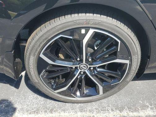 Super Black 2026 Nissan Altima SR FWD