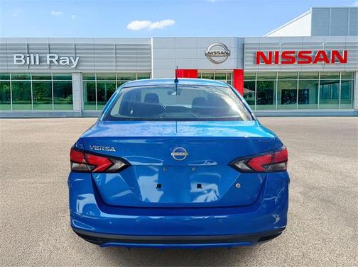 2023 Nissan Versa 1.6 S